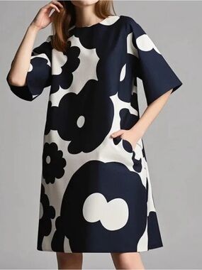 Women's Black & White Floral Midi Shift Dress